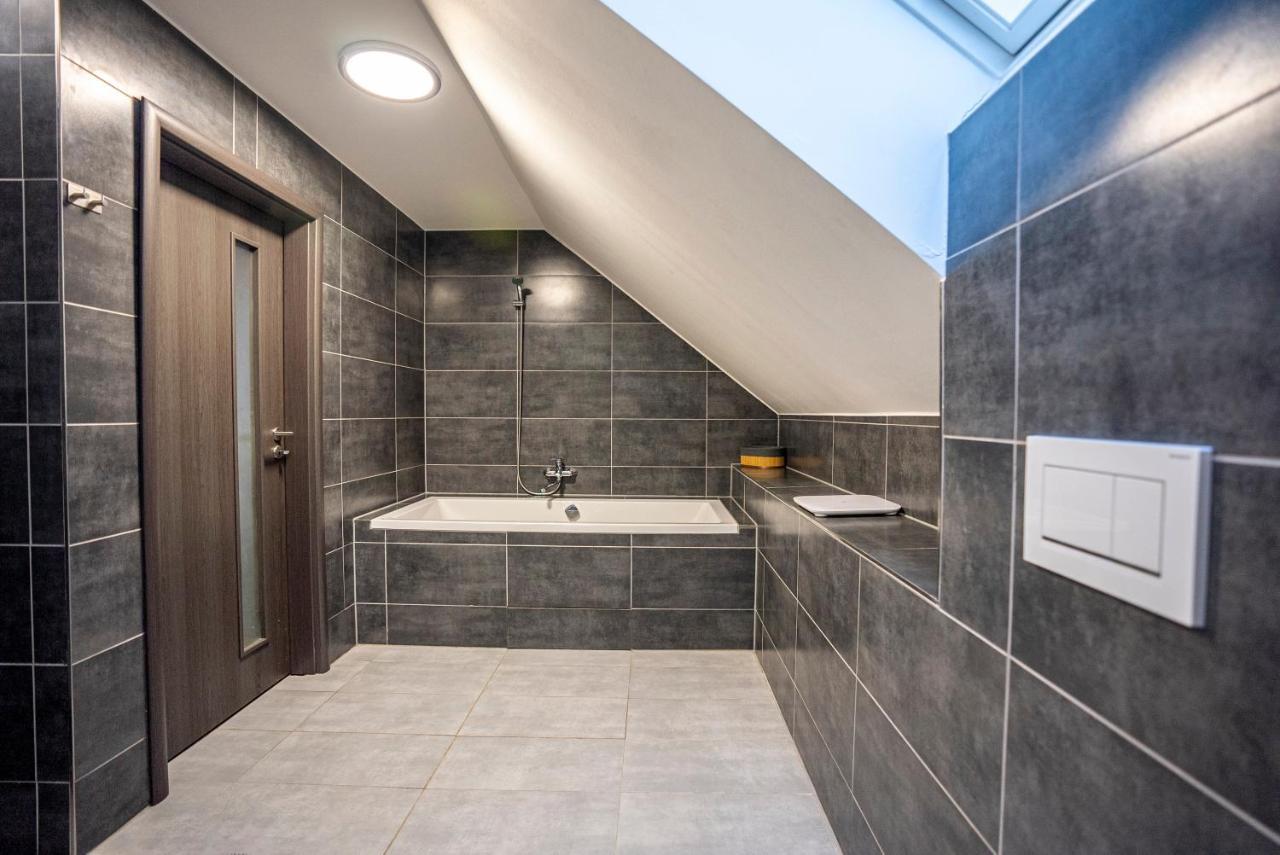 נאצ'וד Apartmany V Podzamci מראה חיצוני תמונה